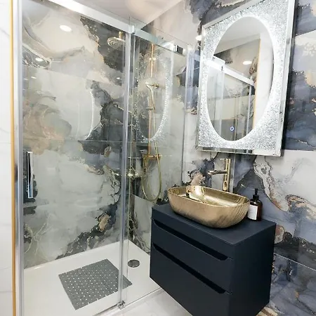 Katja Malo Misto Apartment *