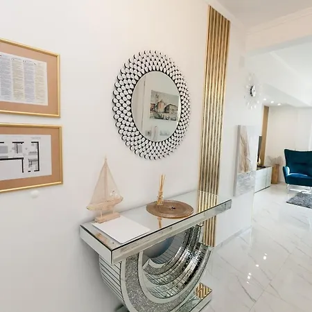 Katja Malo Misto Apartment *