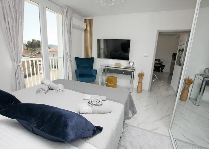 Katja Malo Misto Zadar